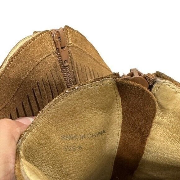 Shyanne | Brown Western Suede Fringe Booties Size 9 - Picture 7 of 9